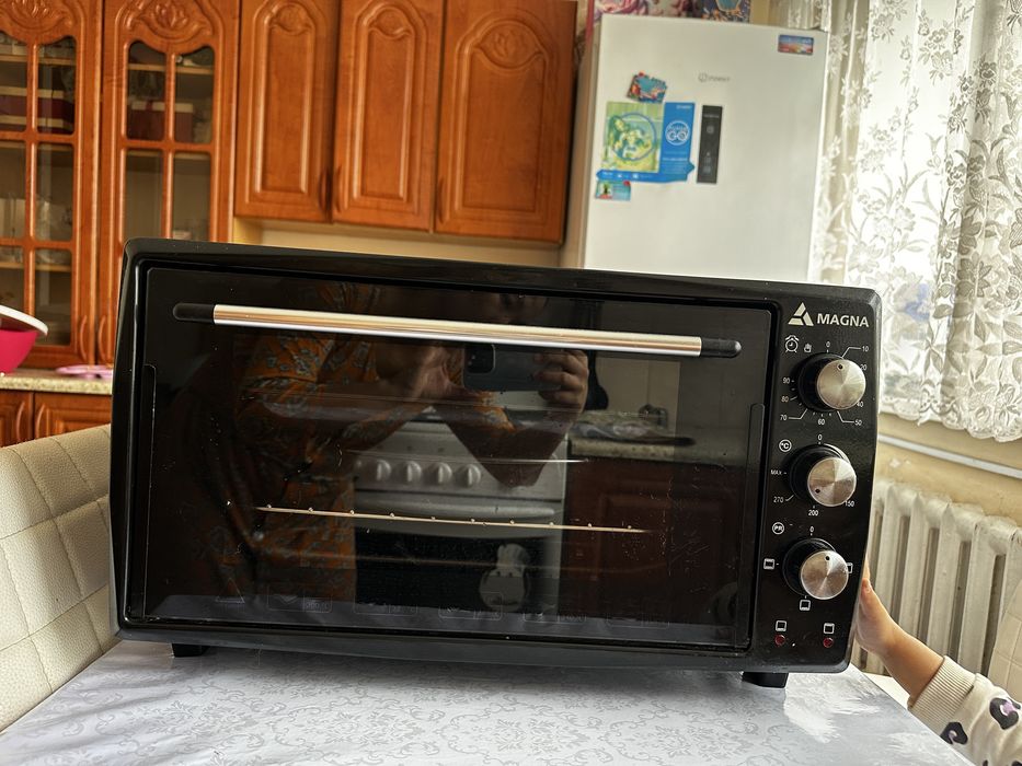 Настольная электропечь Magna, черный
