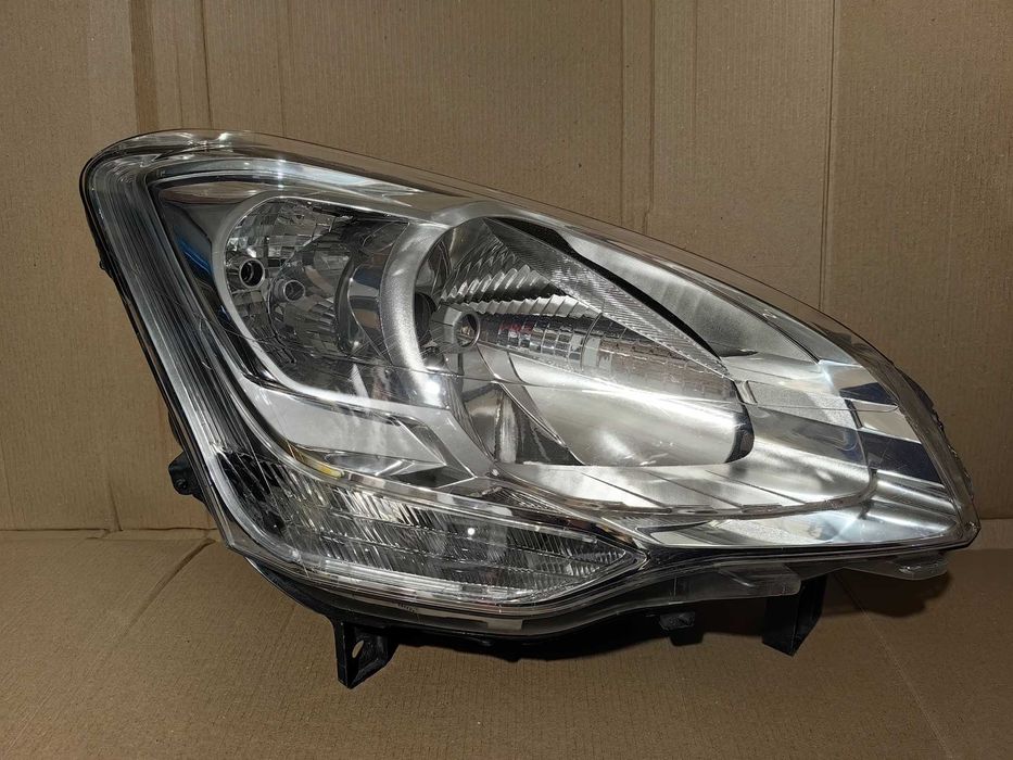 Фар за Citroen Berlingo / Peugeot Partner