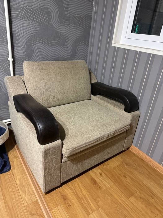 Компактное кресло-кровать