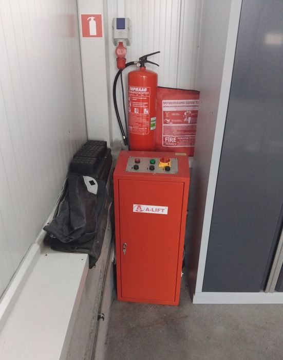 Отдава под наем автосервиз в гр.Дупница