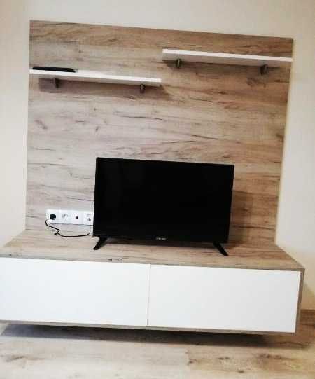 Дава се под наем Тристаен апартамент в София, Изгрев - 85 кв.м за 800 € - Снимка #1