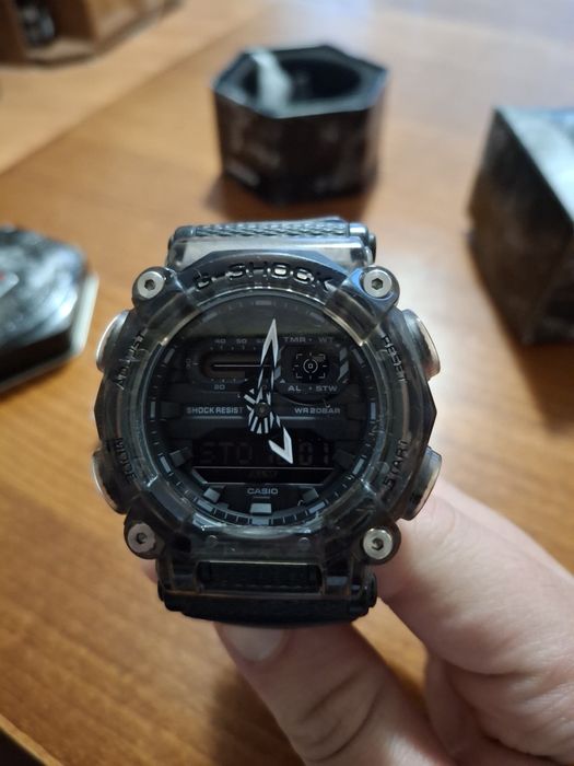 Продавам G-Shock Ga-900SKE-8AER