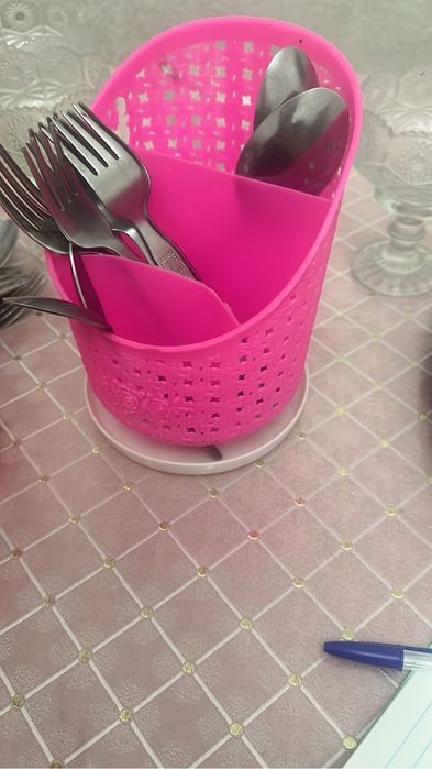 Чайник и тарелка 1000