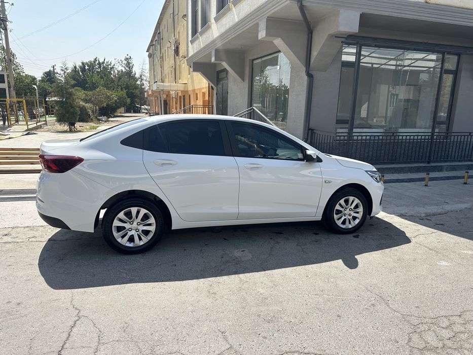 Chevrolet onix 3 pozitsiya mekhanika