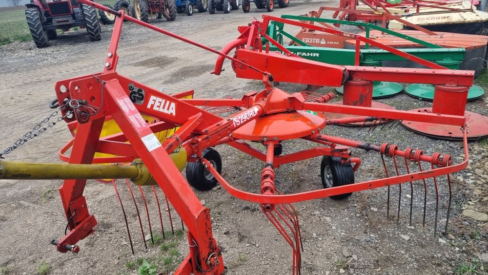 Cositoare PZ 130 , Grebla Fella 2.80