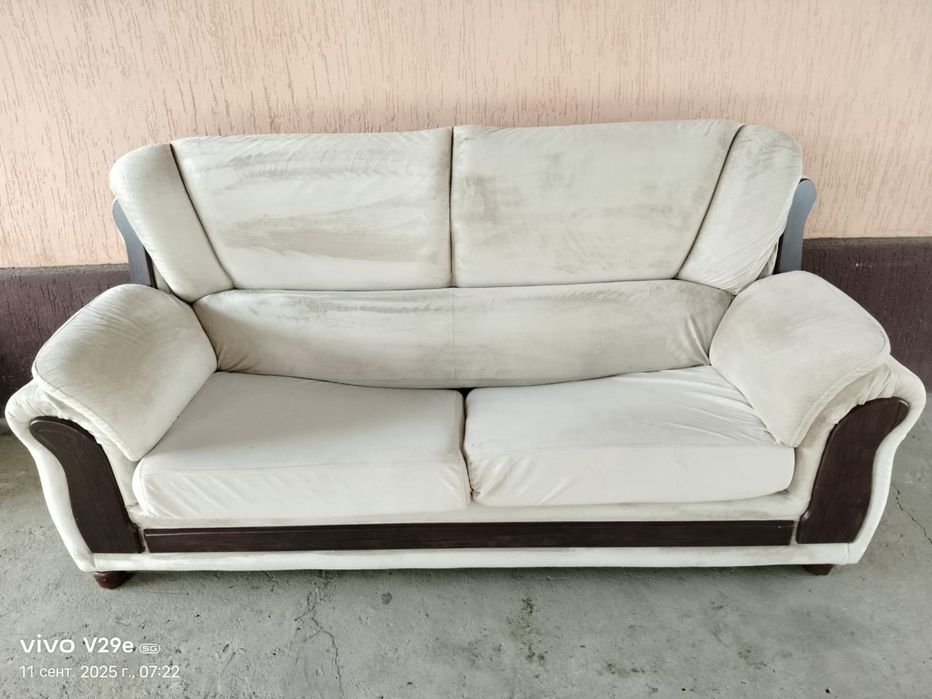 Продам  срочно раскладной диван