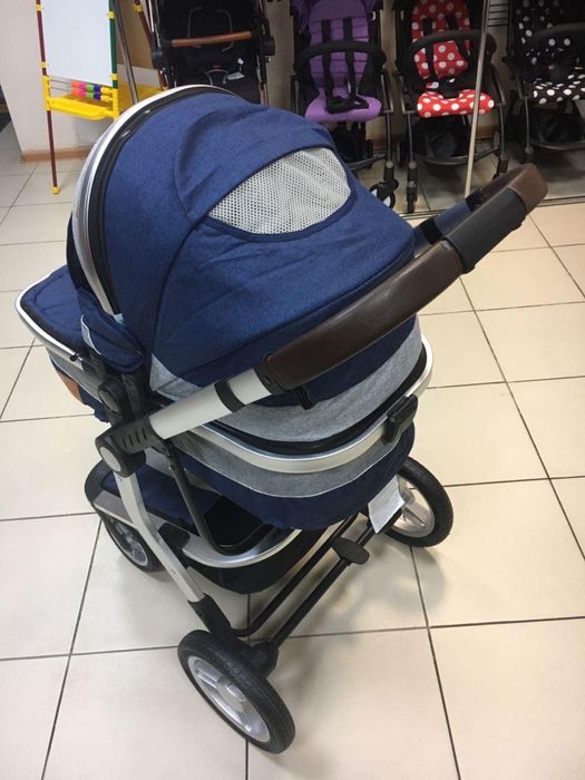 Продам детскую коляску