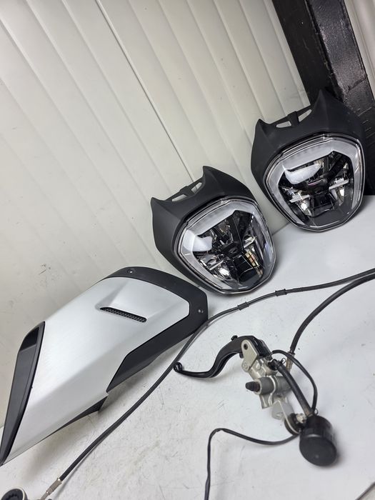 Carene  si furca  Ducati Diavel 1260 2019 2022