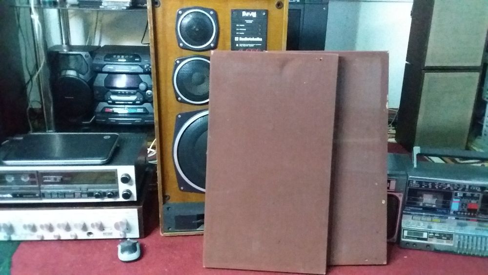 S 90 D HI FI RADIOTEHNIKA  калонка сотилади