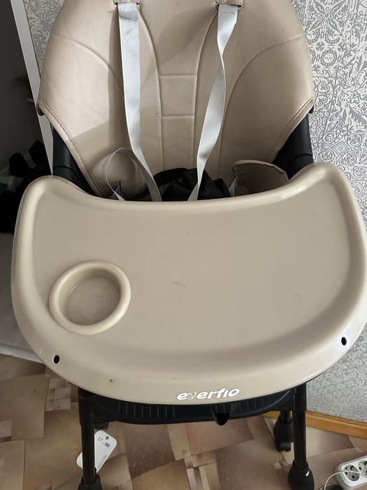 Детский стульчик для кормления 5000 тыс