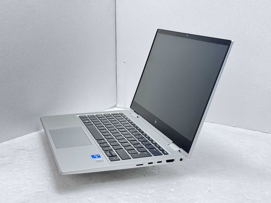 бизнес клас HP EliteBook x360 830 G8 13.3" touch i5-1145G7 16GB 510 клас А с Гаранция