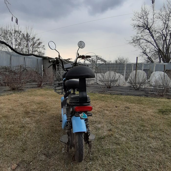 элекстроскутер продам