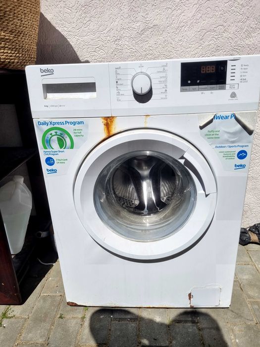 Masina de spalat Beko defecta