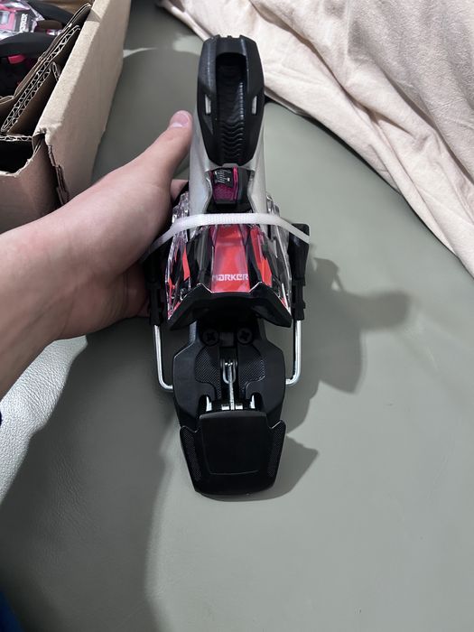 lagaturi ski Marker Race 10 TCX Ski Binding ne folosit