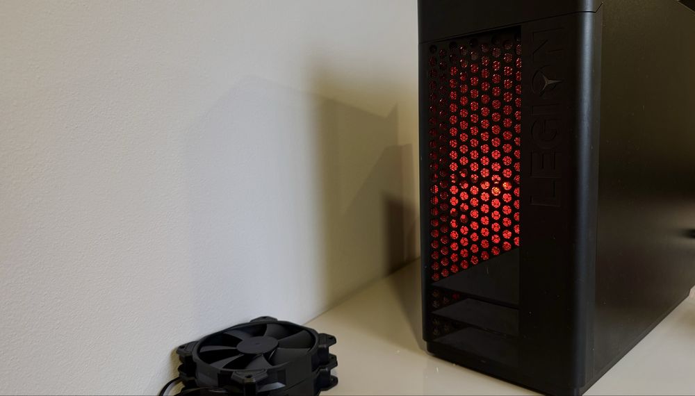 Calculator Lenovo Legion T530-28ICB, componente, cadou joc