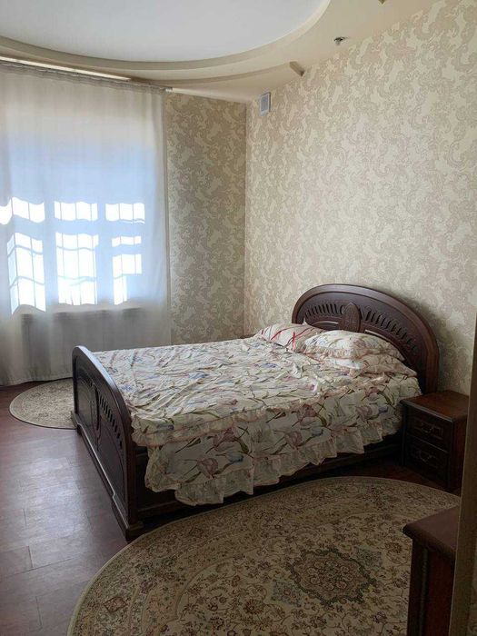 Продается дом на Яккасарайском районе, ориентир парк Бобур