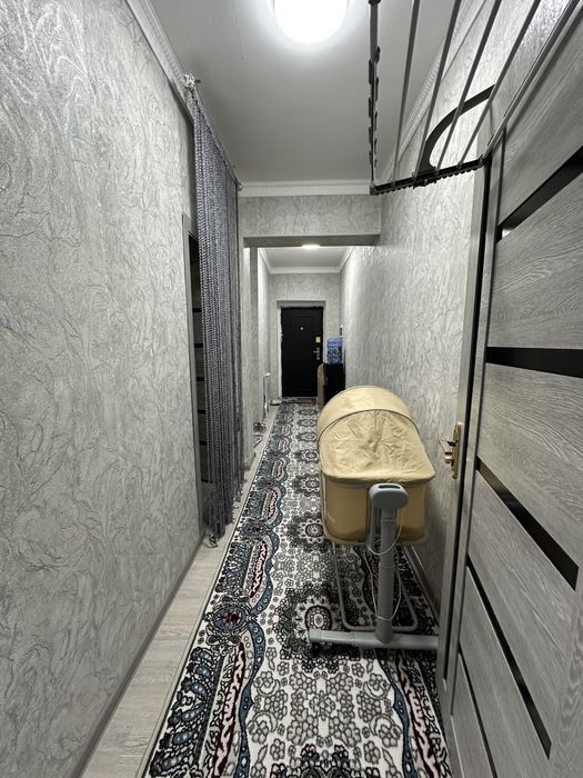 5 qavatli domning 5 chi qavatida 2 xonali 60 Kv uy sotiladi