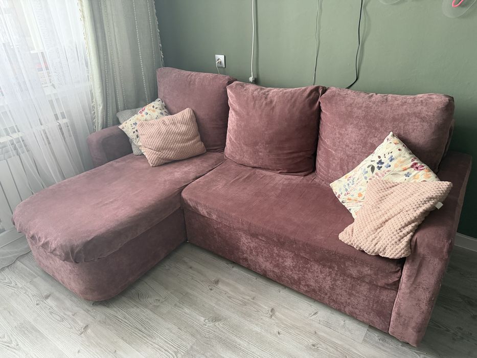 Продам диван срочно