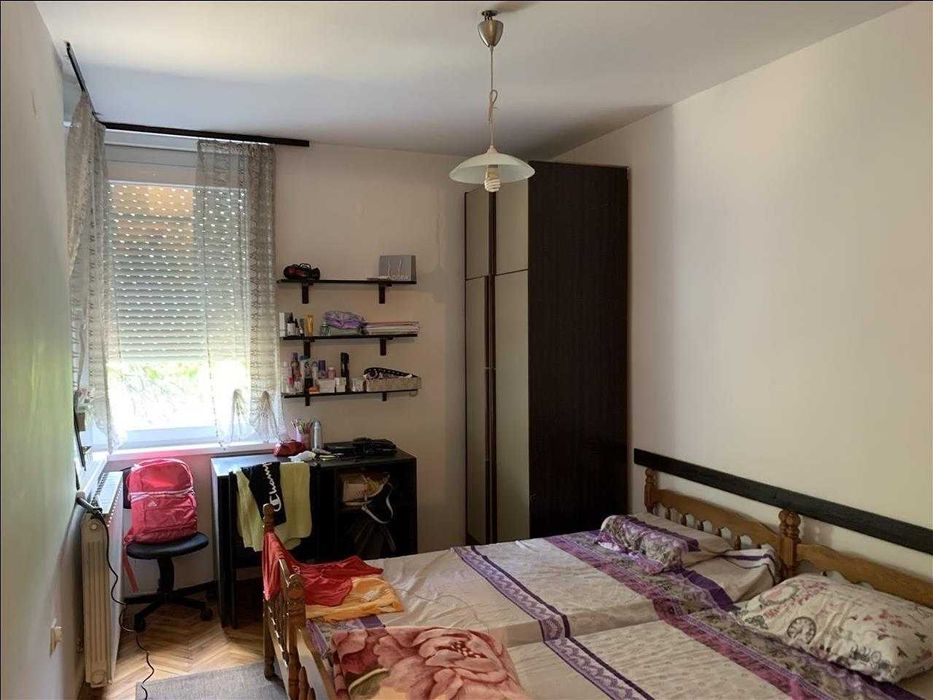 Дава се под наем Едностаен апартамент в Пловдив, Център - 45 кв.м за 204 € - Снимка #1