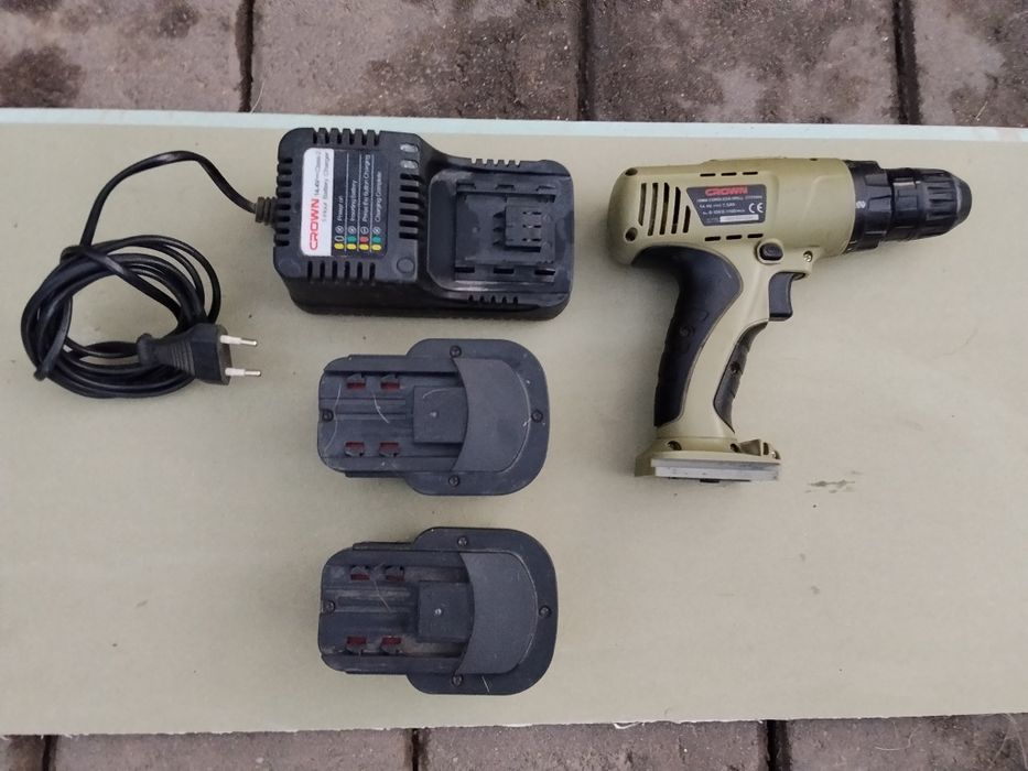 Дрель, шуруповёрт, электропила Б/У