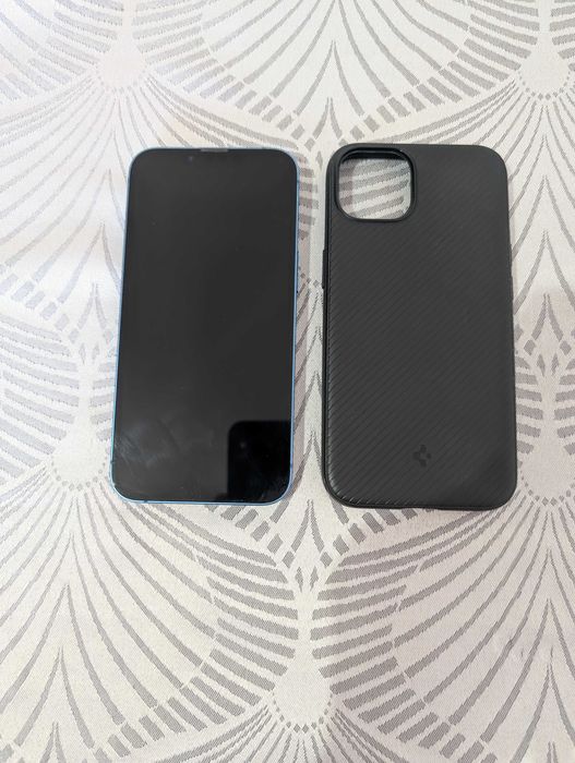 Iphone 13 128 gb cu husa spigen mag armor