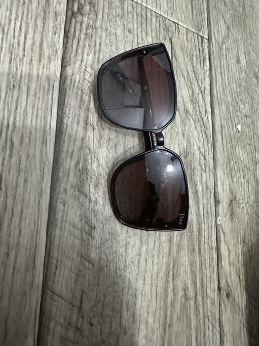 Женские солнцезащитные очки