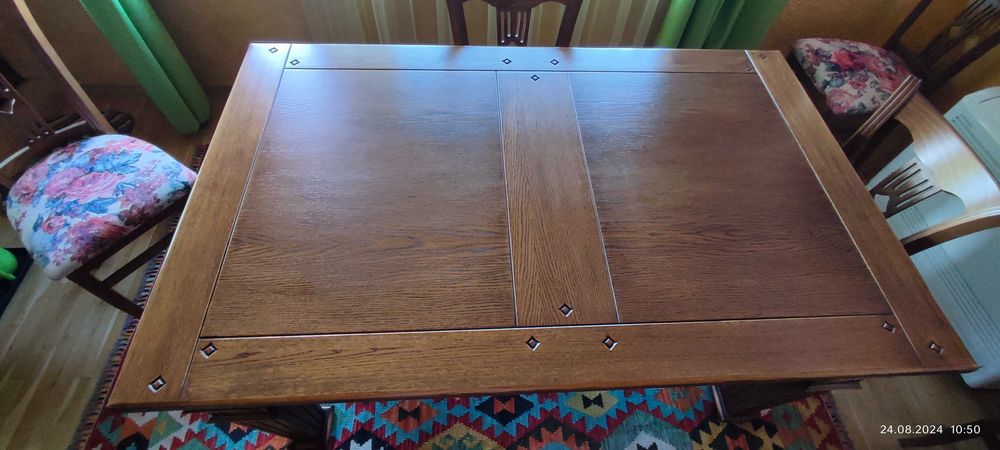 Маса и столове масив