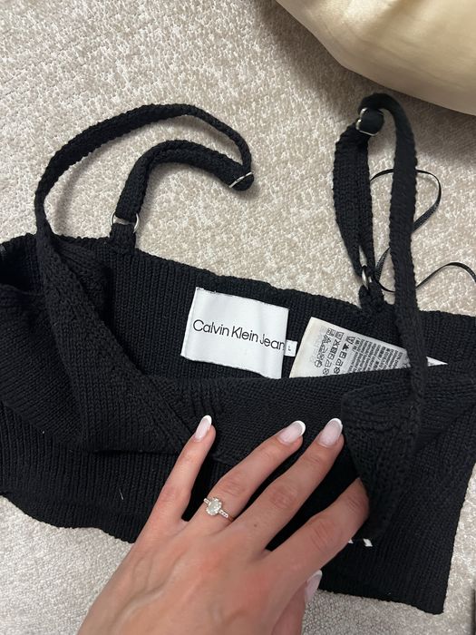 Топ Calvin Klein