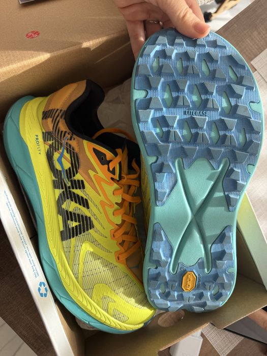 Маратонки Hooka планинско бягане