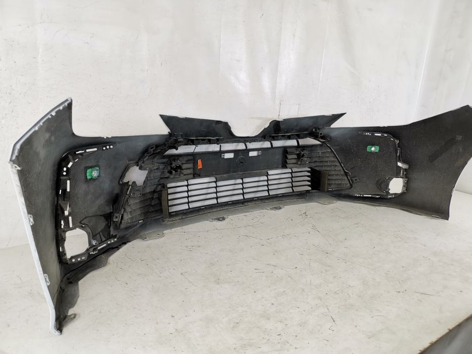 Предна броня с долна решетка Тойота Корола / Toyota Corolla E210 [ - ]