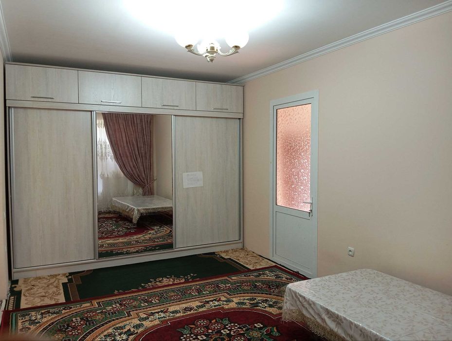 Продаётся 2х комнатная квартира в районе вокзала