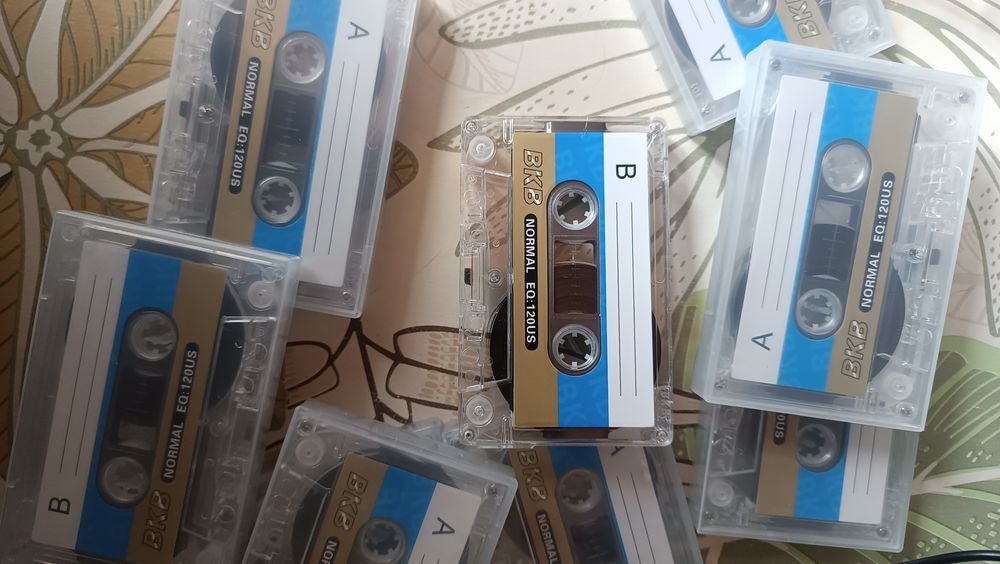 Продам аудиокассеты