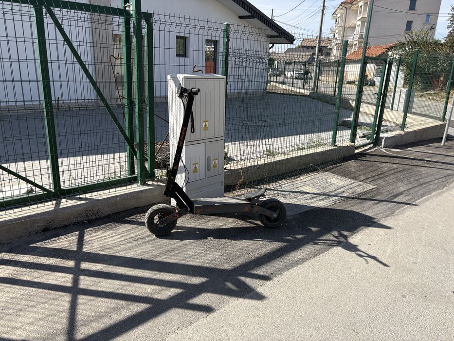 Електрическа тротинетка Kukrin G4