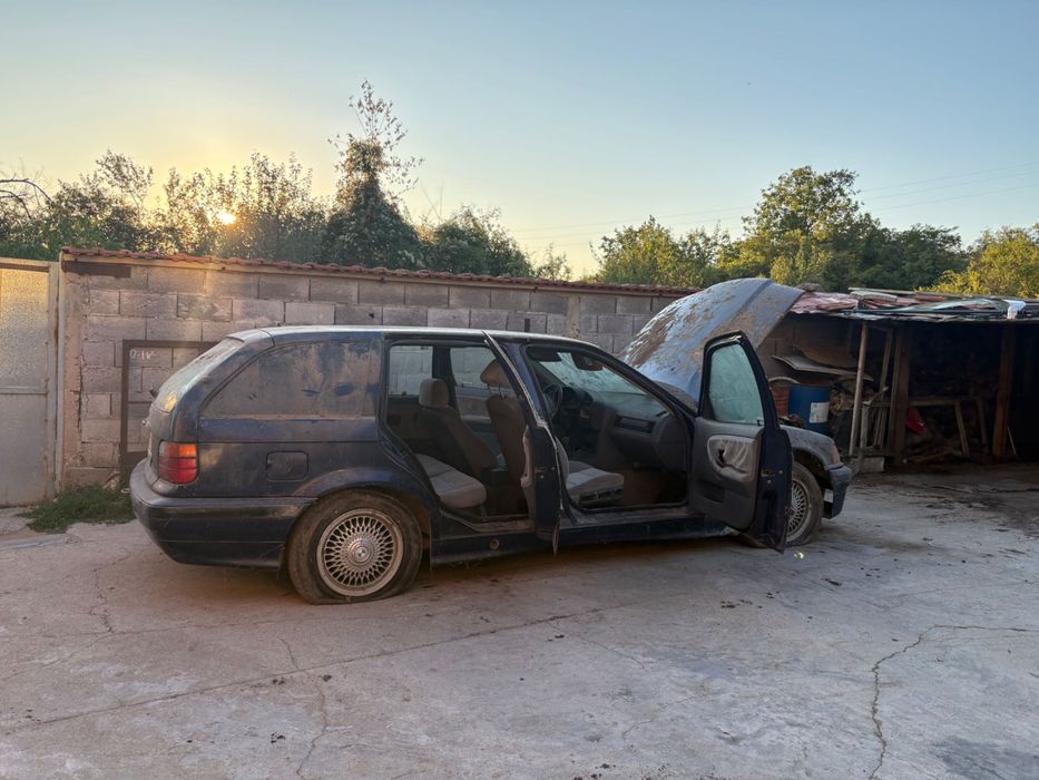 BMW 320 I , 2.0 бензин ,176 000 реални км .