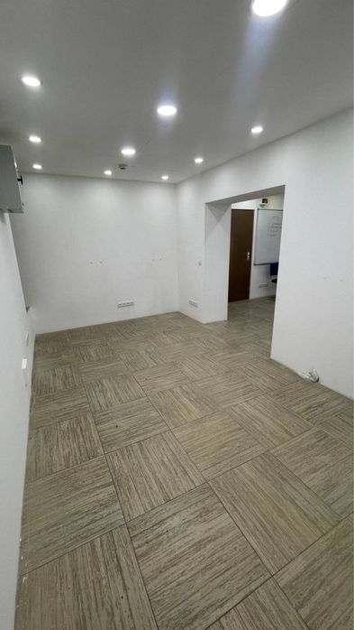 Аренда Под Офис метро Дружба, Коратош! 87м2 Цокольный этаж! 900$