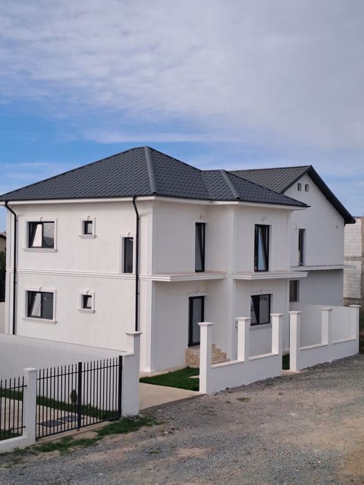 Vila Eleganta cu 5 Camere Lumina