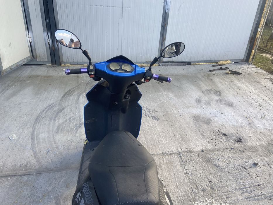 Vând scuter keeway 125