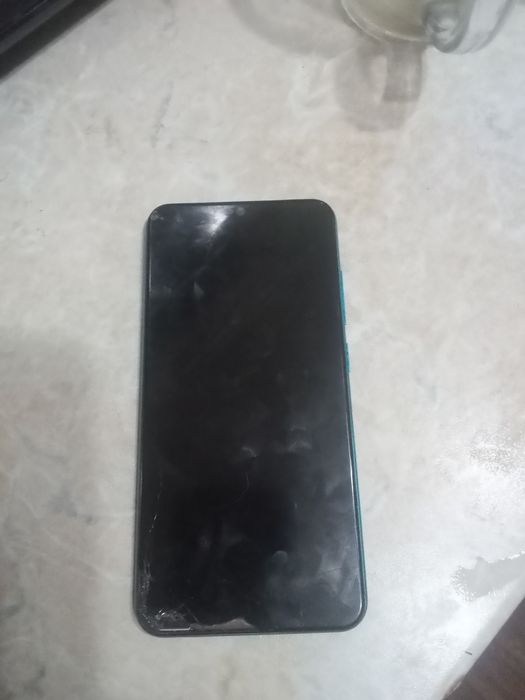 Телефон на запчасти