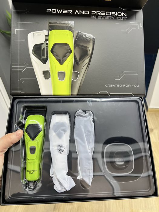 Masina de tuns Rovra super Cut nouă