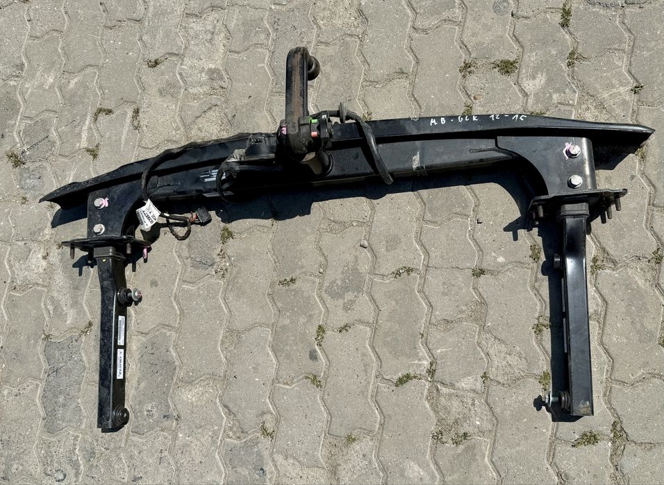 Carlig tractare Mercedes GLK OE