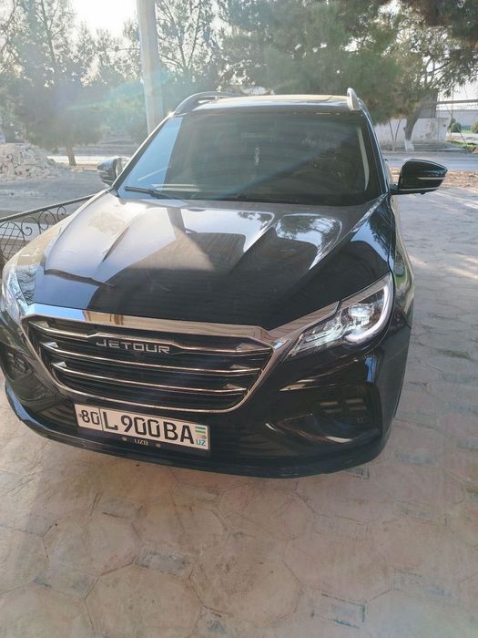 JETOUR X70 240 T. 2025 йил 4000 юрган