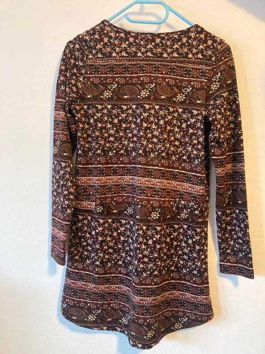 Rochie scurta cu maneci lungi - marimea S