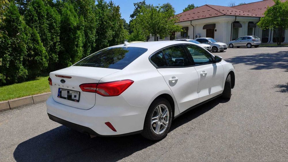 FORD Focus 2019 — imagine 4