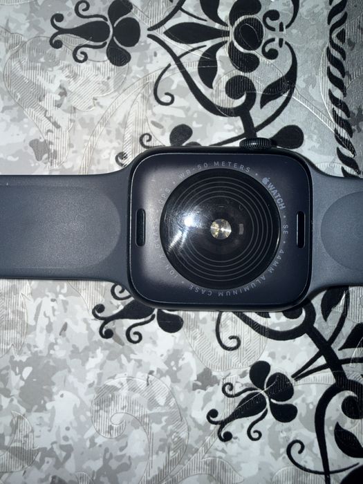Продам Apple Watch SE Gen 2 44mm