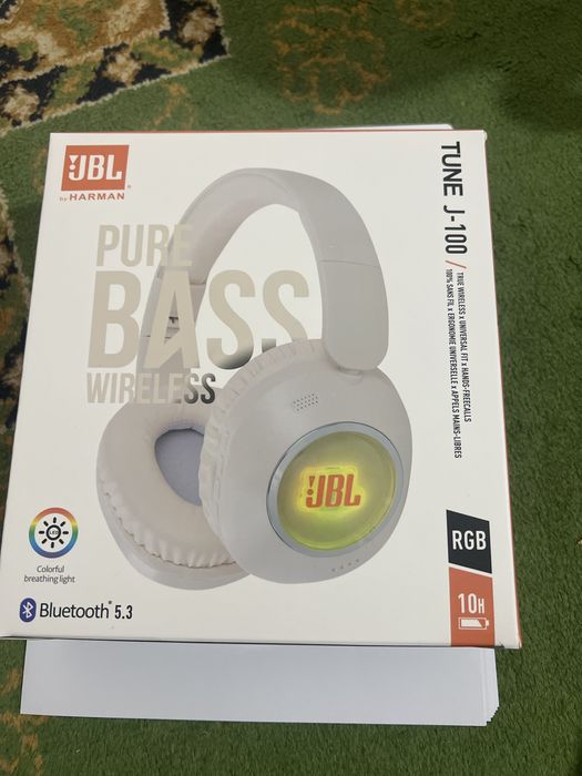 Наушники JBL большие