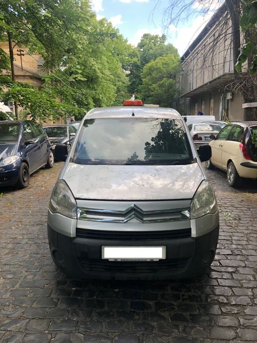 Dezmembrez Citroen Berlingo gri 2012 diesel