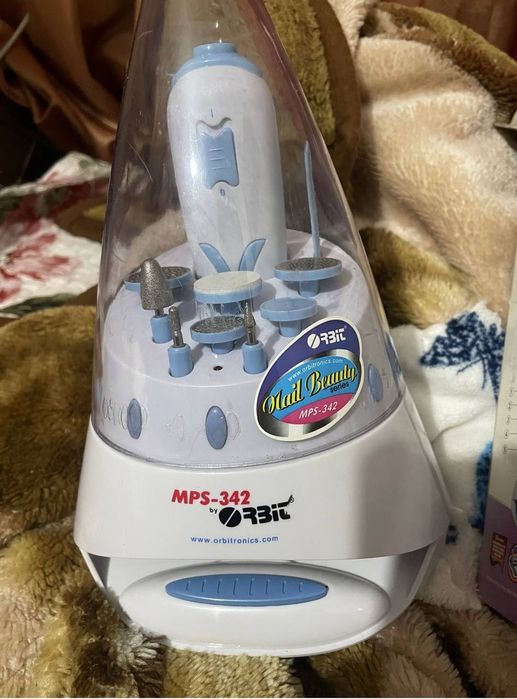 Новый набор для маникюра.