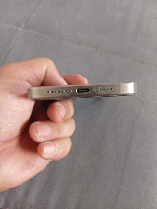 Обменяю Iphone 15 pro max на iphone air