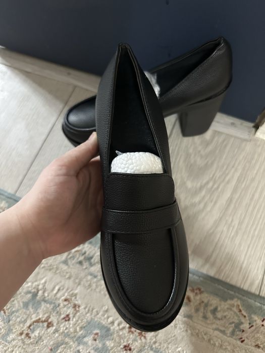 ПРОДАМ ТУФЛИ на платформе