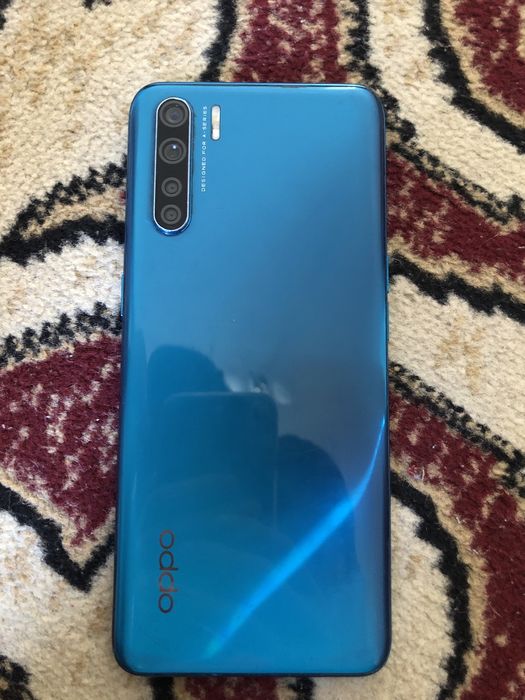 Oppo A91 в хорошем состаяне